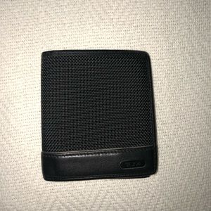 Tumi Wallet